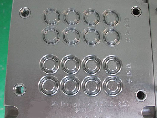 45度X型圈模具 6c9af2741f9ad93c80484278fa4ef876.jpg